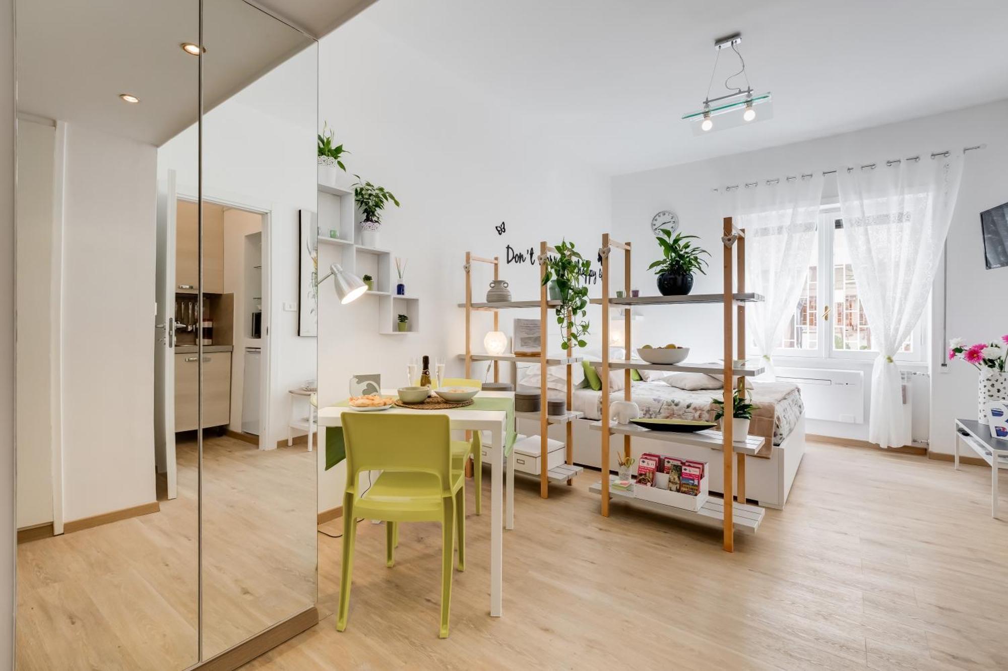 96 Degli Ubaldi Studio Рим Экстерьер фото