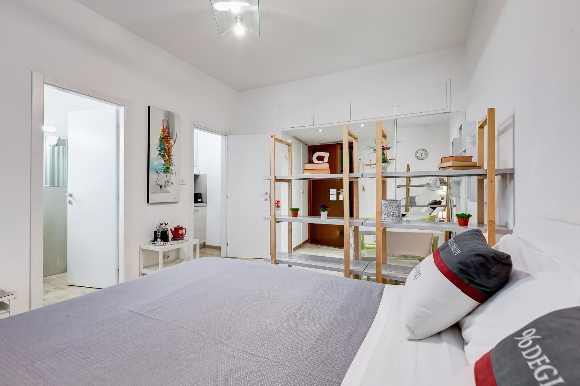 96 Degli Ubaldi Studio Рим Экстерьер фото
